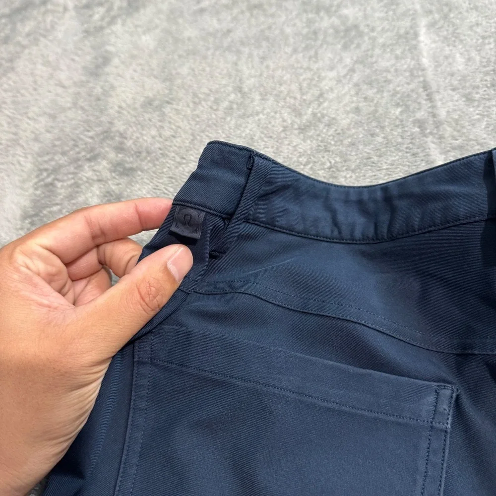 Lululemon ABC Pant Slim Warpstreme Navy Blue Mens 30 (31x29) LM5704S